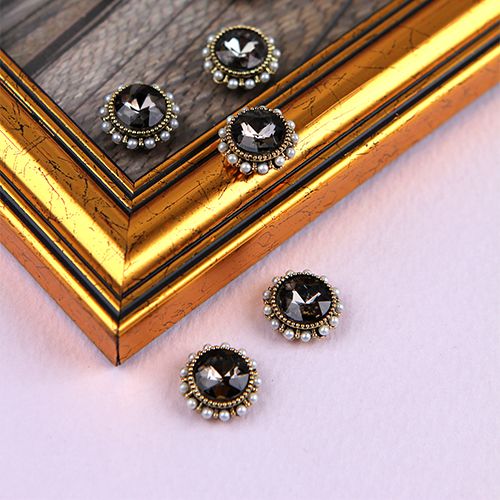 진주장식빅큐빅(금속장식)